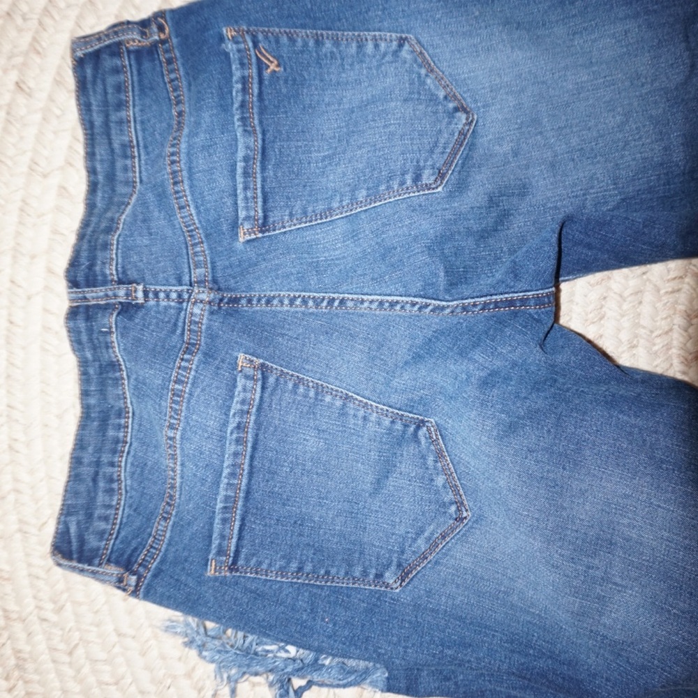 Jeans - Picture 3 of 4
